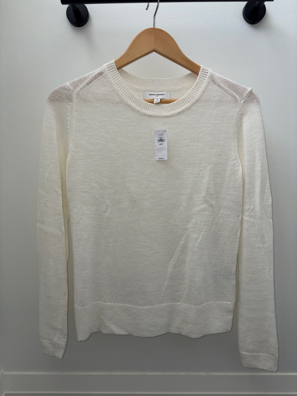 Final Price- No Offers! Banana Republic Off White Linen Crewneck Sweater